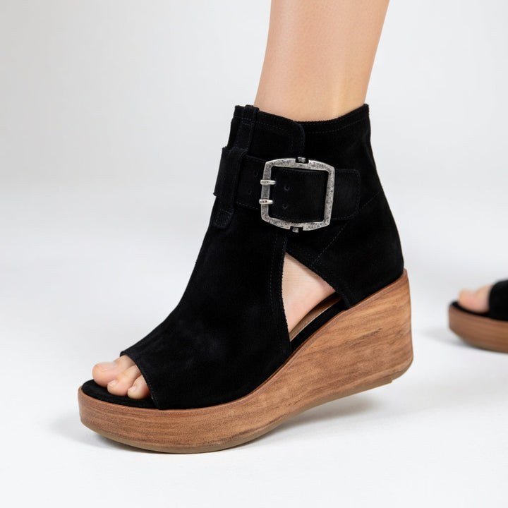 Velara™ – Öppna ankelstövletter med kilklack i modern stil