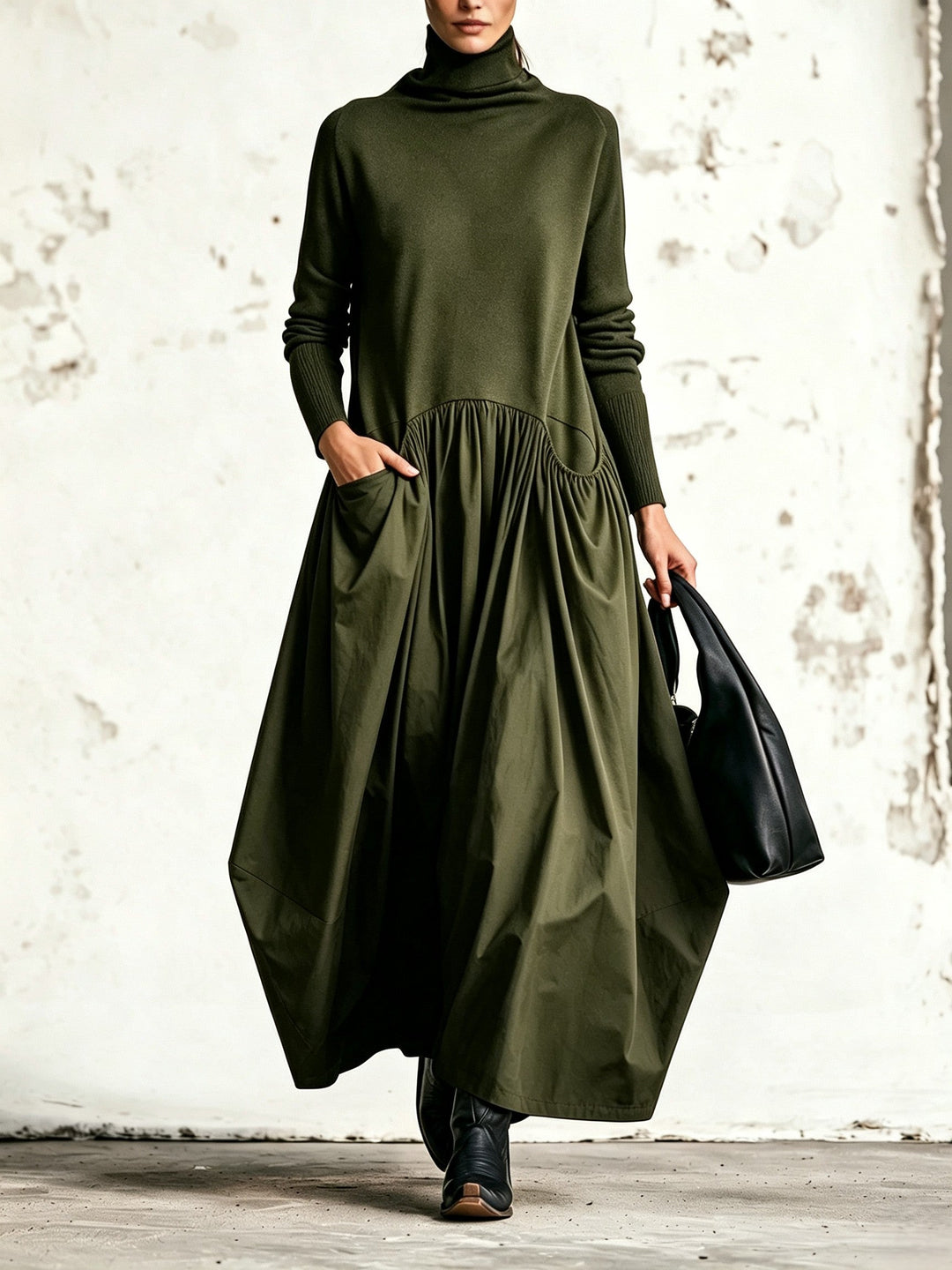 Ilaria | Oversize maxiklänning med hög krage och fickor